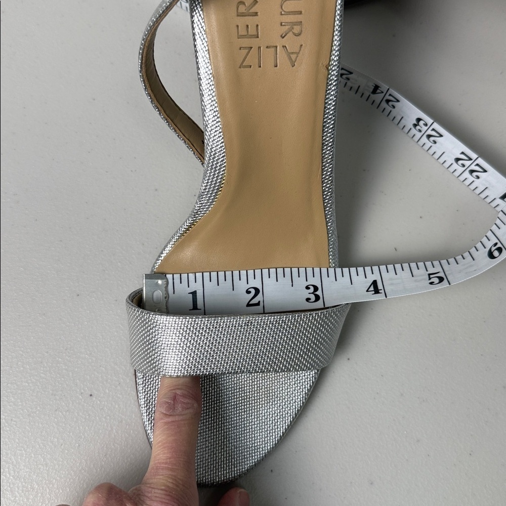Naturalizer Strappy Heels Silver Size 6.5 - Picture 15 of 16